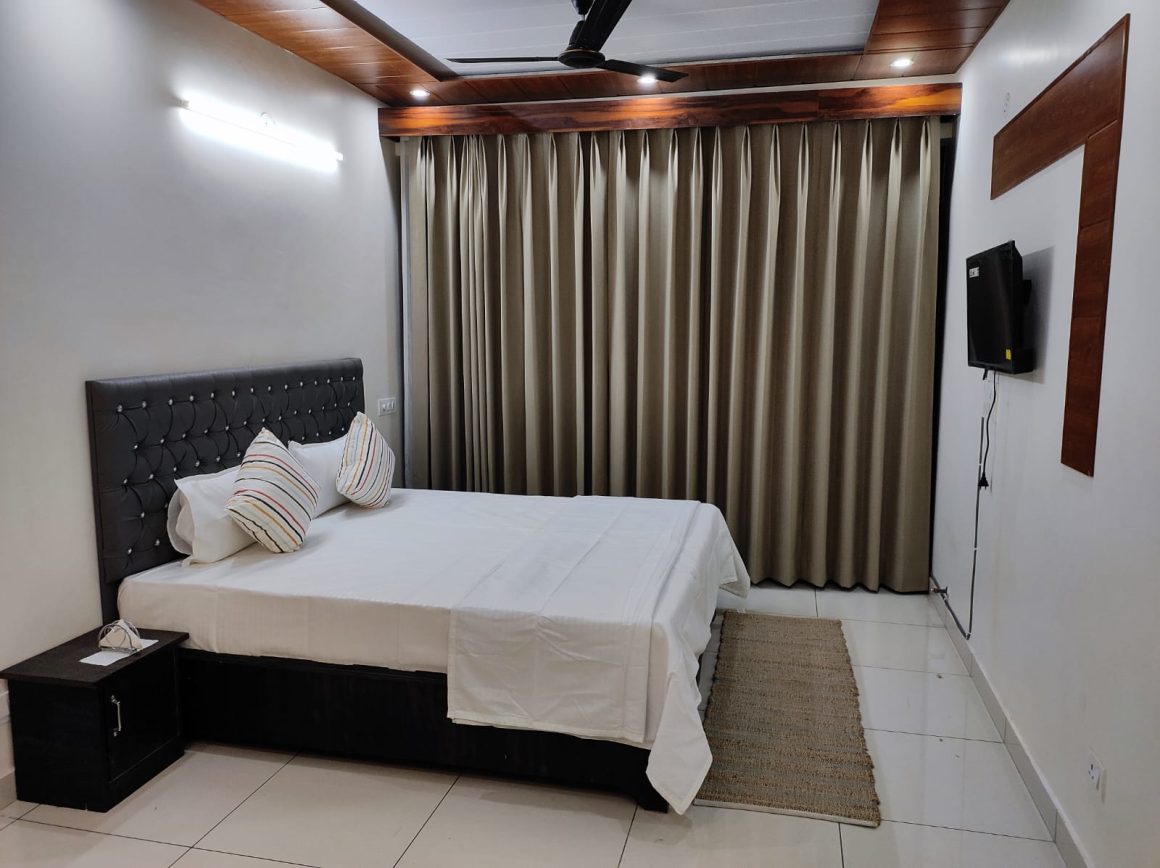 Mountain view super deluxe room